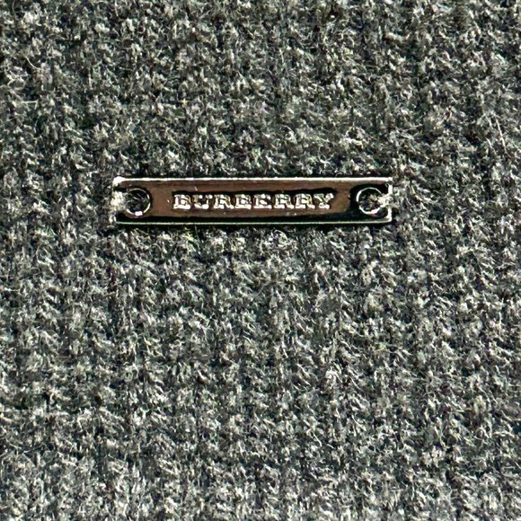 Burberry Cashmere Short Sleeve Knit V Neck Sweater Black Size L - Picture 6 of 9